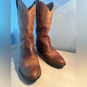 Men's size 13D Ariat Vintage Lesther Cowboy Boots